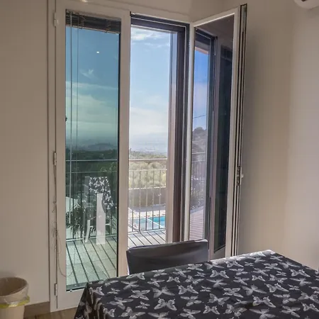 Etna Luxury Room-house Guest house *