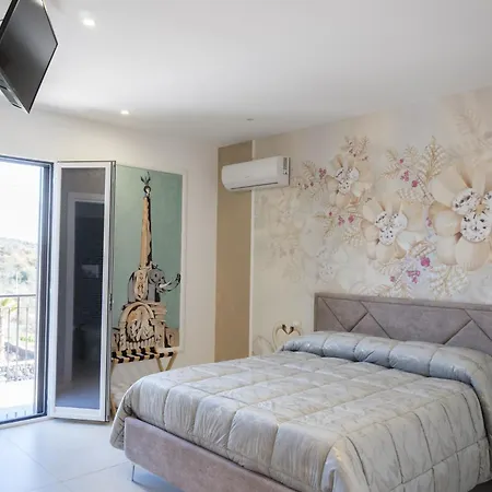 Etna Luxury Room-house *