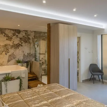 Etna Luxury Room-house